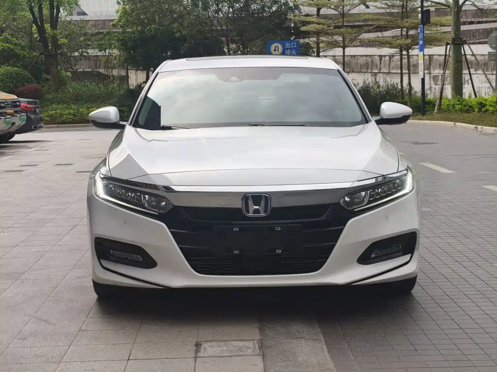 Honda Accord 2021 — фото 2