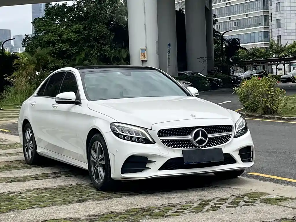 Mercedes-Benz C-Class 2020 — фото 3
