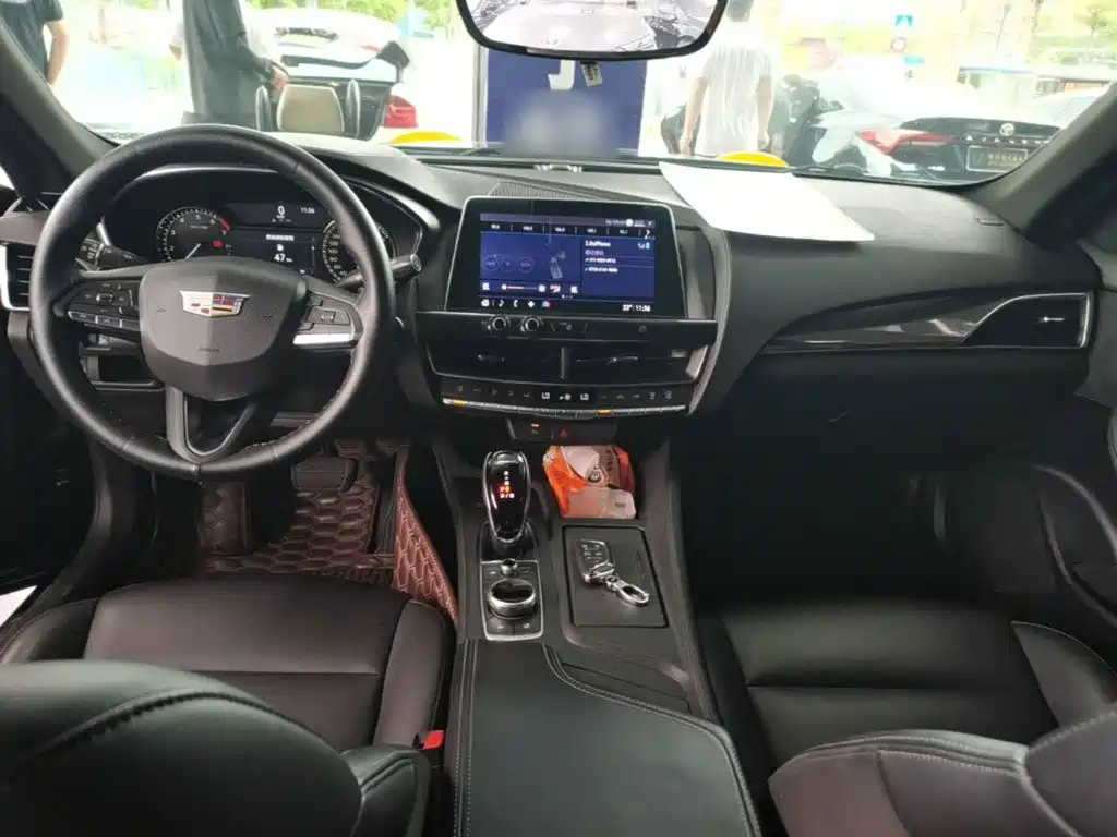 Cadillac CT5 2020 — фото 10