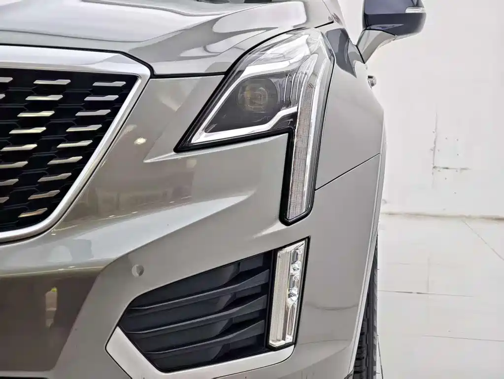 Cadillac XT5 2020 — фото 4