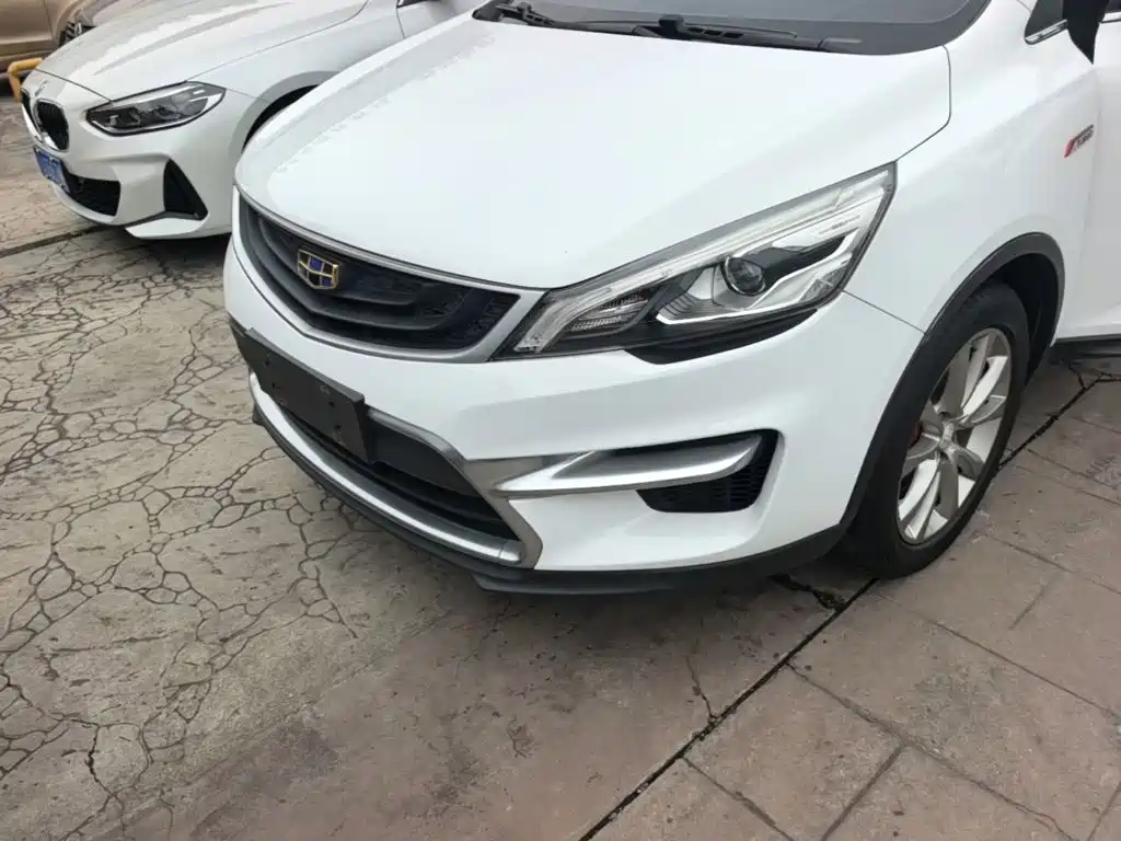 Geely Emgrand GS 2018 — фото 24