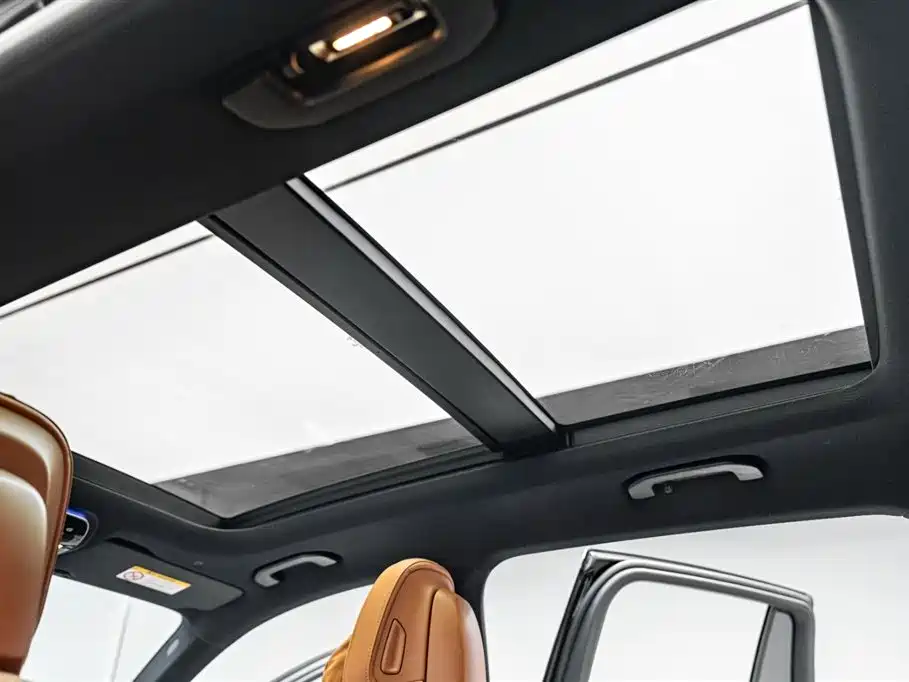 Mercedes-Benz GLC 2023 — фото 26