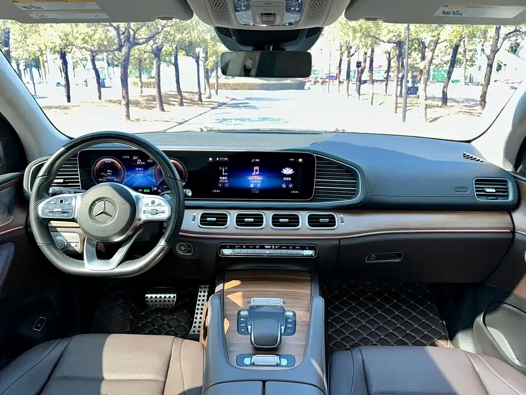 Mercedes-Benz GLS 2024 — фото 20