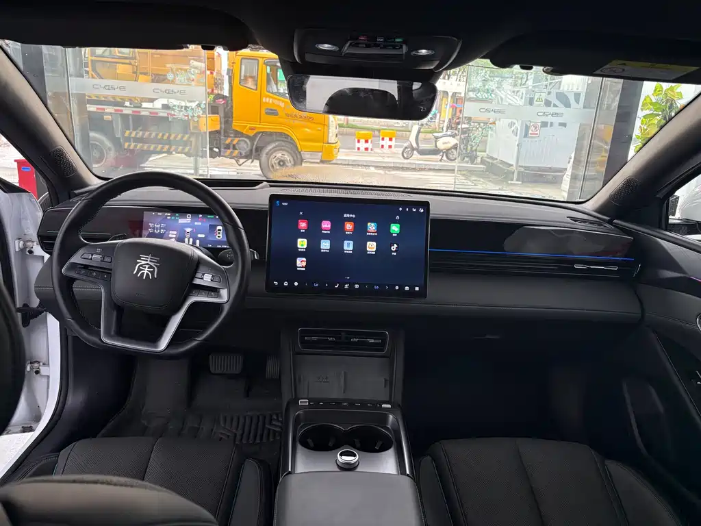 BYD Qin L 2025 — фото 15
