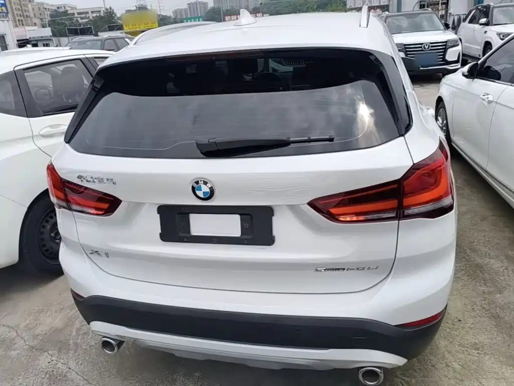 BMW X1 2022 — фото 6