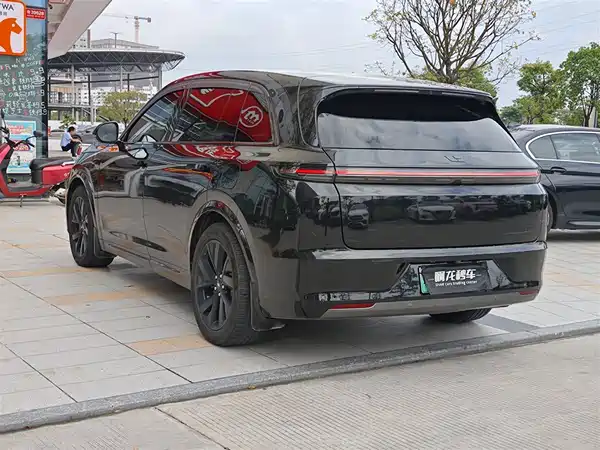 Li Auto L7 2023