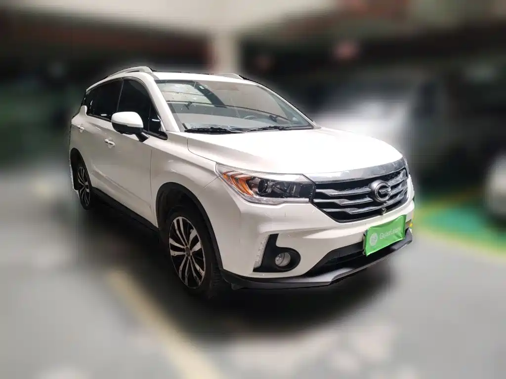 GAC Trumpchi GS4 2017 — фото 3