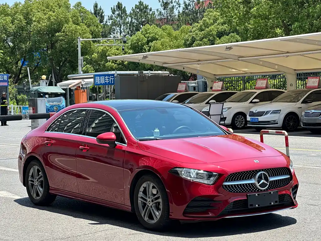 Mercedes-Benz A-Class 2021 — фото 16