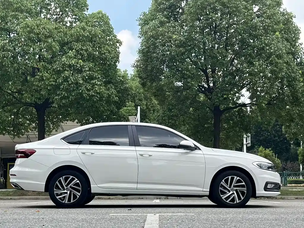 Volkswagen Lavida 2022