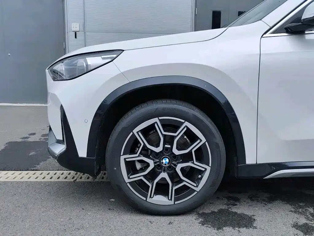 BMW X1 2025