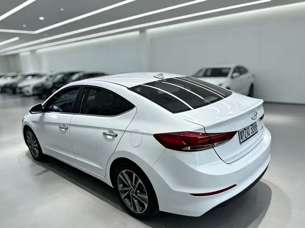 Hyundai Celesta 2018 — фото 9