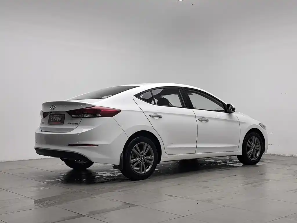 Hyundai Celesta 2018 — фото 2