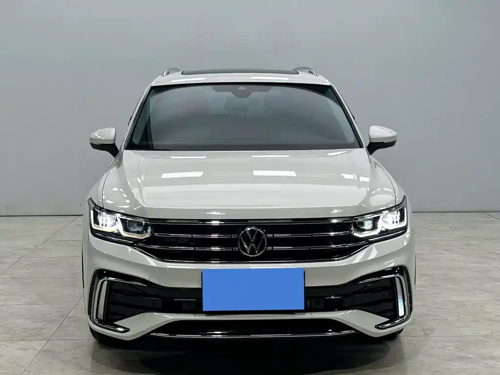 Volkswagen Tiguan L PHEV 2022 — фото 2