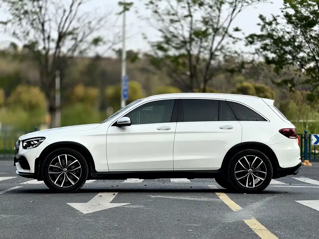 Mercedes-Benz GLC 2020 — фото 3
