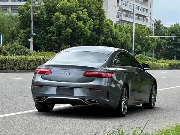Mercedes-Benz E-Class 2018