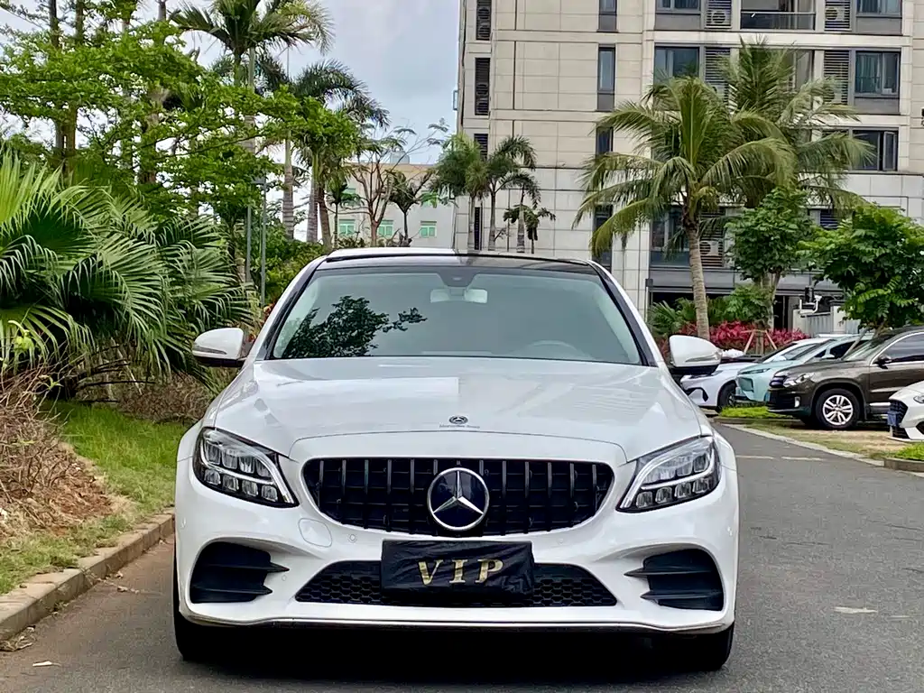 Mercedes-Benz C-Class 2019 — фото 2