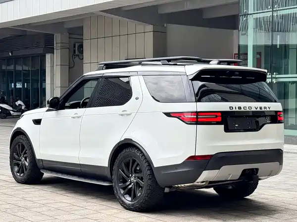 Land Rover Discovery 2019