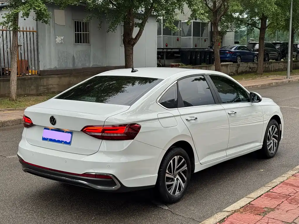 Volkswagen Lavida 2024