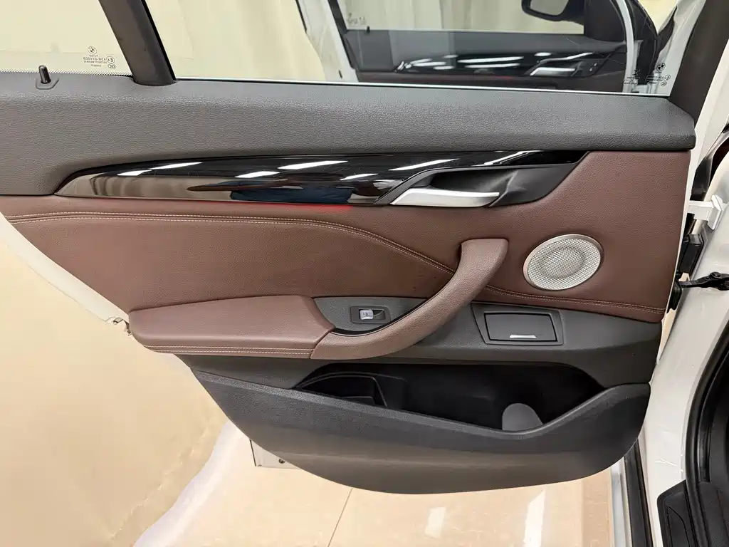 BMW X1 2022 — фото 18