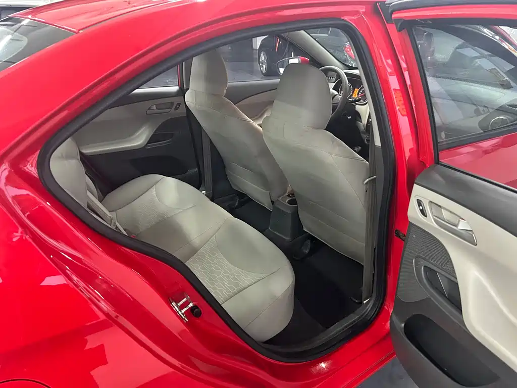 Chevrolet Sail 2015 — фото 16