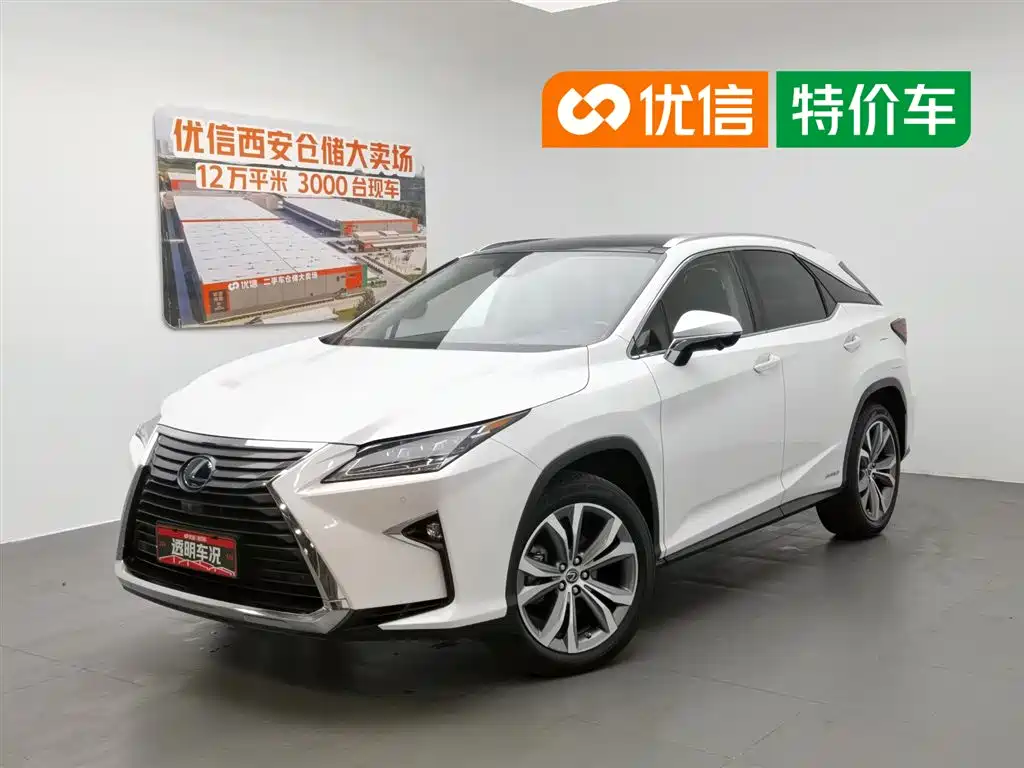 Lexus RX 2018 — фото 1