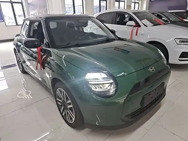 MINI Cooper 2024