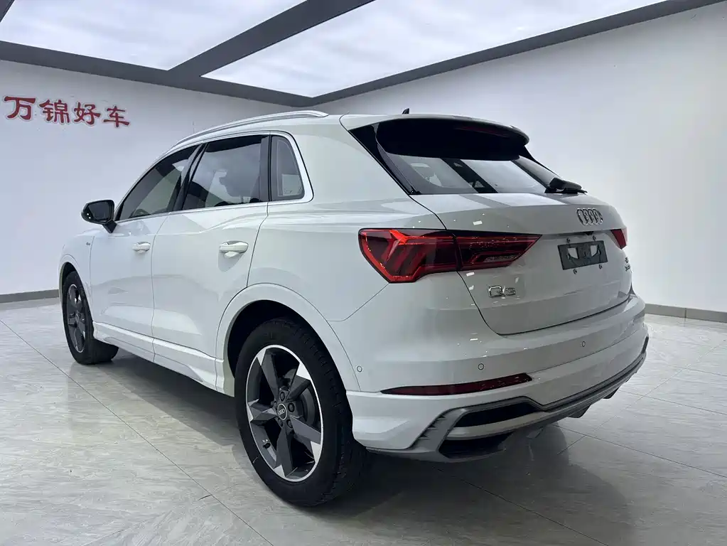 Audi Q3 2022