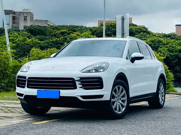 Porsche Cayenne 2019