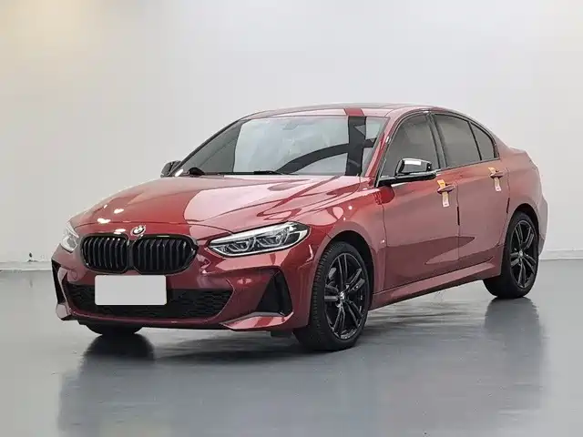 BMW 1 Series 2022