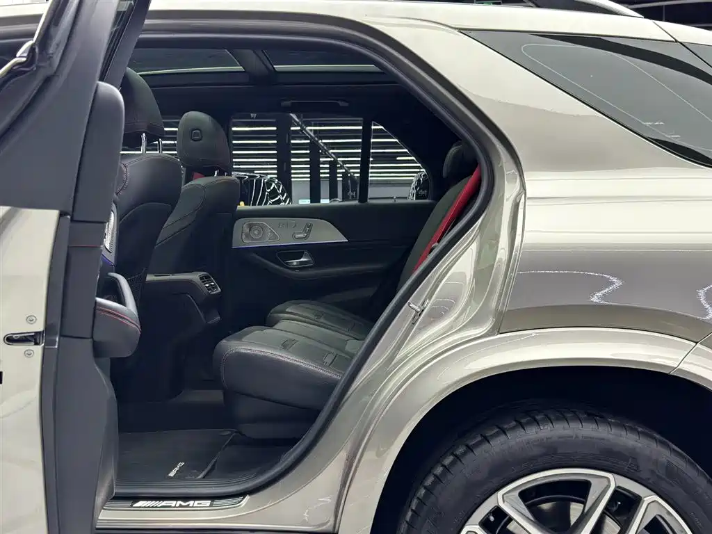 Mercedes-Benz GLE AMG 2023 — фото 7