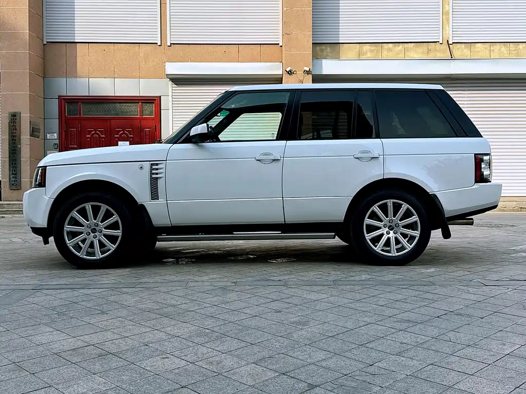 Land Rover Range Rover 2012 — фото 7
