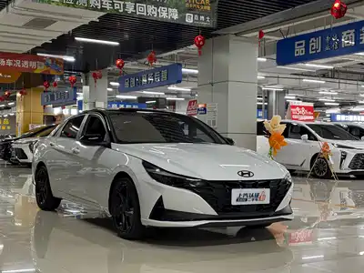 Hyundai Elantra 2023