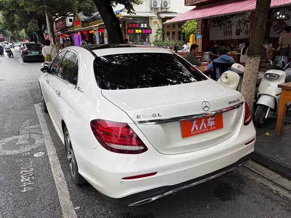 Mercedes-Benz E-Class 2019
