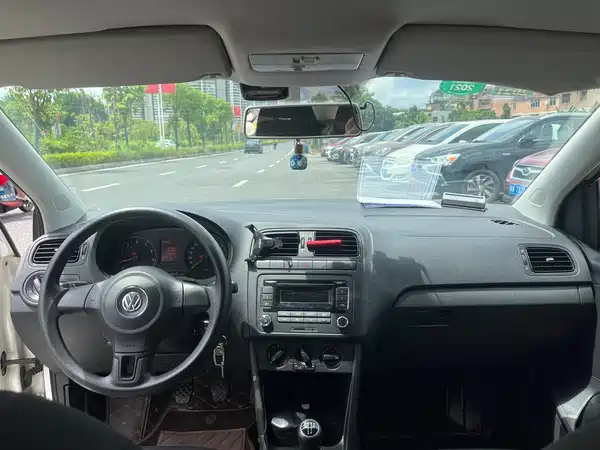 Volkswagen Polo 2013