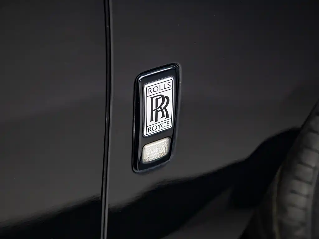 Rolls-Royce Ghost 2021 — фото 14
