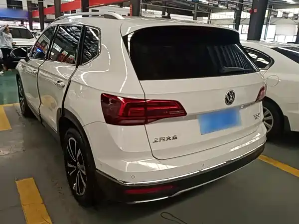 Volkswagen Tharu 2020