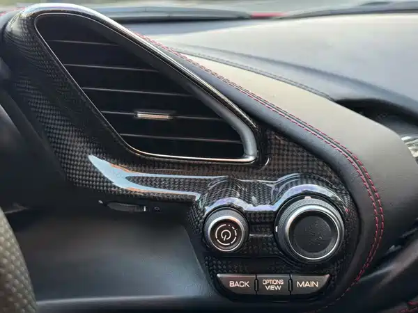 Ferrari 488 2018