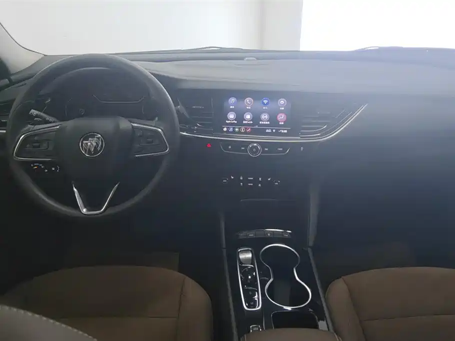 Buick Regal 2022 — фото 12
