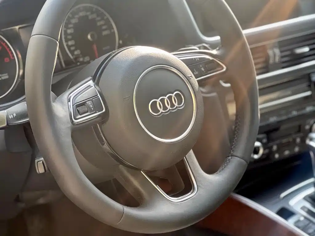 Audi Q5 2016 — фото 4