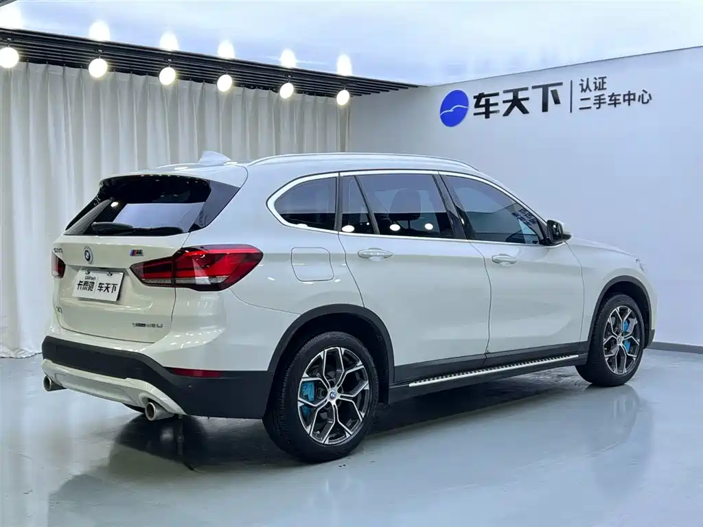 BMW X1 2021
