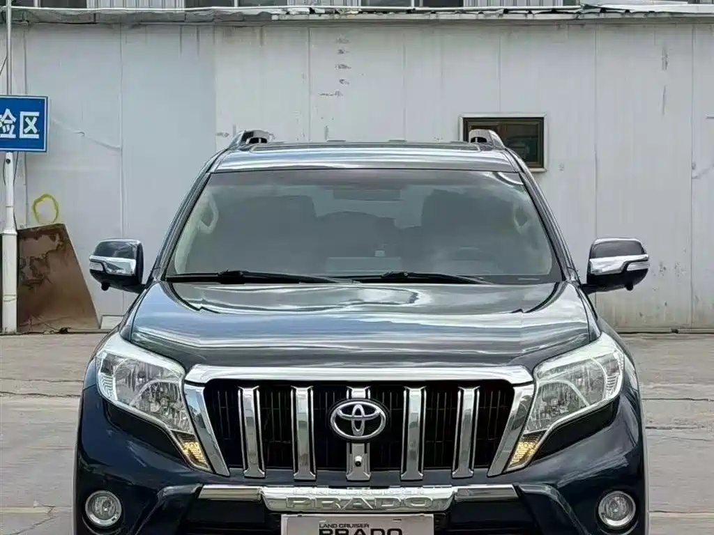 Toyota Prado 2016 — фото 2