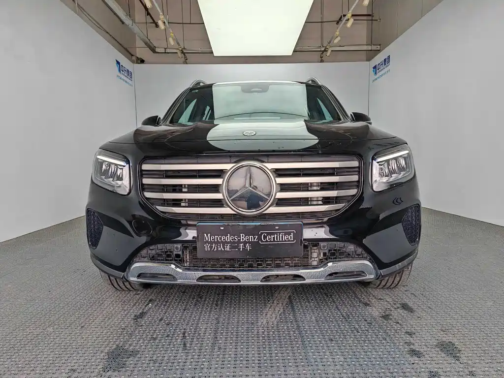 Mercedes-Benz GLB 2024
