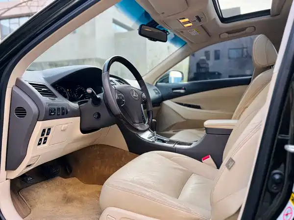 Lexus ES 2010