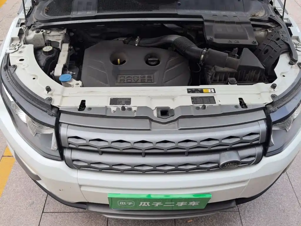Land Rover Evoque 2015 — фото 17