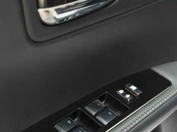 Lexus ES 2017