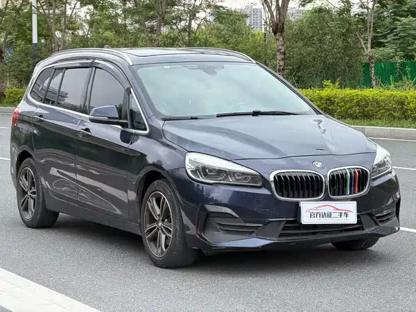 BMW 2 Series Wagon 2019
