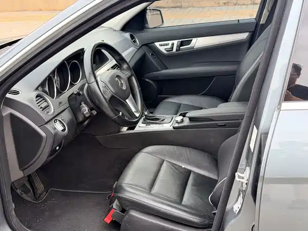 Mercedes-Benz C-Class 2013
