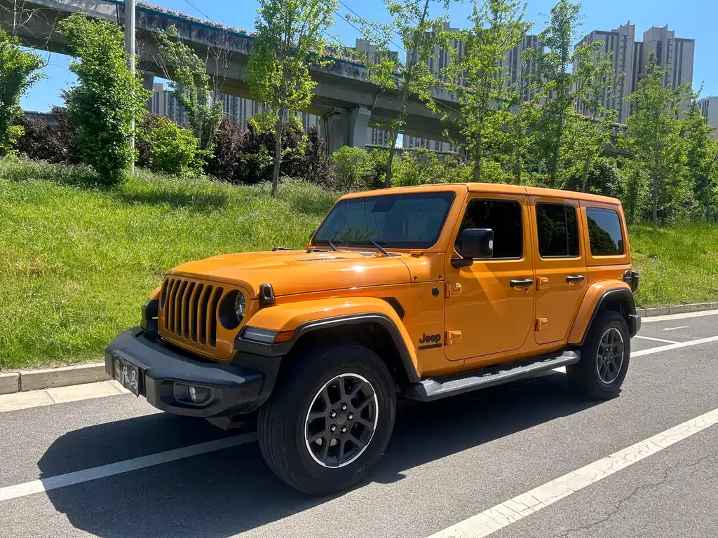 Jeep Wrangler 2021 — фото 1