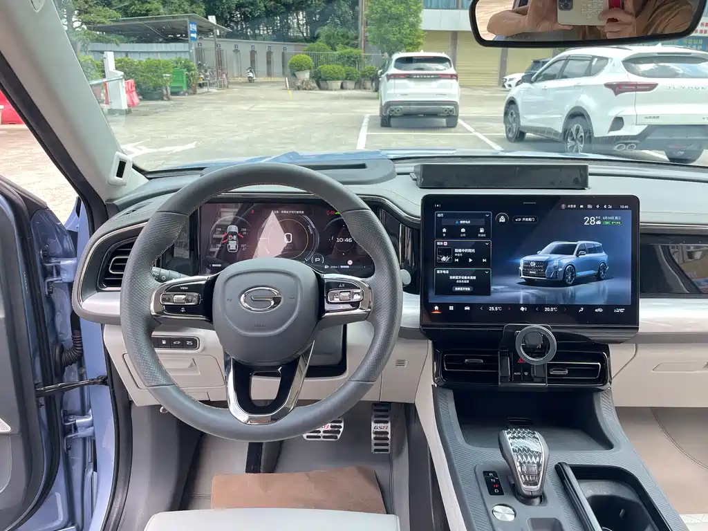 GAC Motor Trumpchi GS8 2022 — фото 21