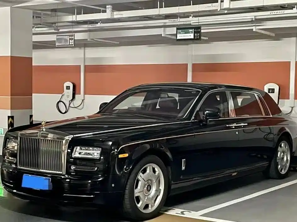 Rolls-Royce Phantom 2005 — фото 1